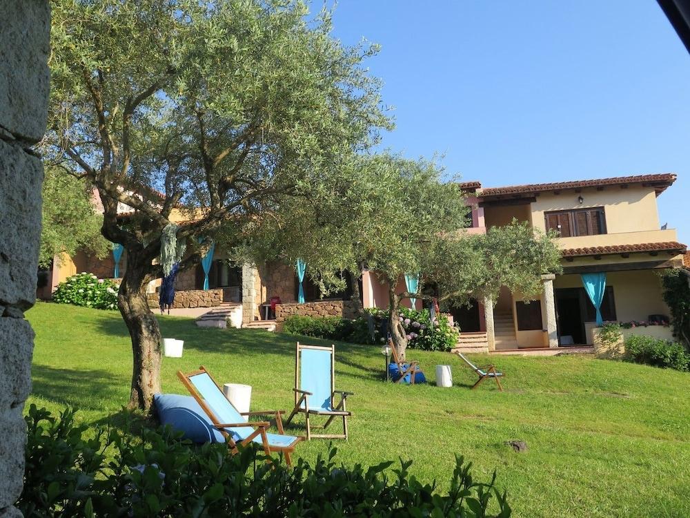 Approdo Verde Aparthotel San Teodoro (Sardinia)